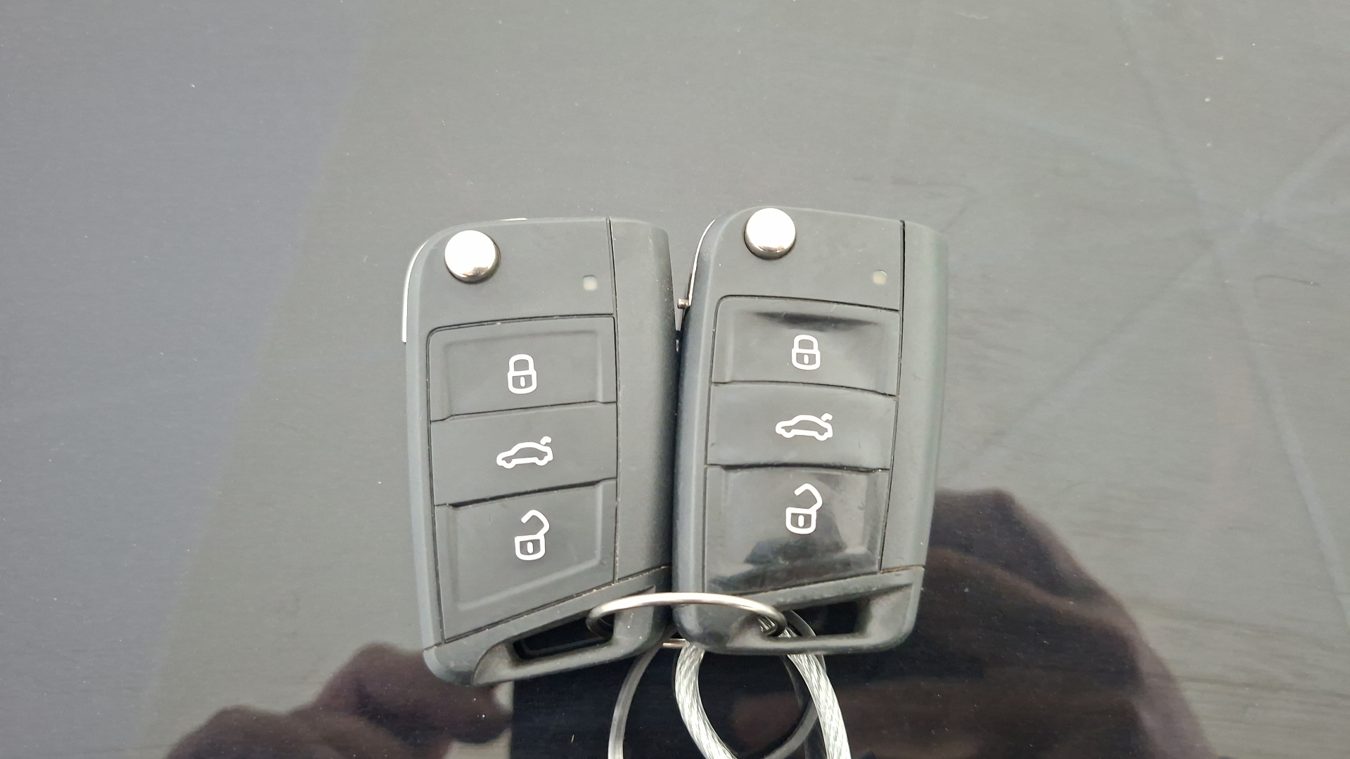 Volkswagen Tiguan — foto 17 de 17