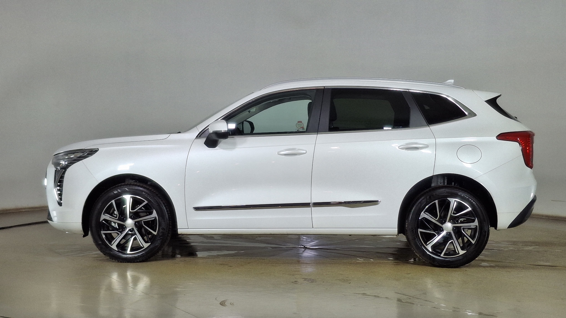 Haval Jolion — foto 7 de 16