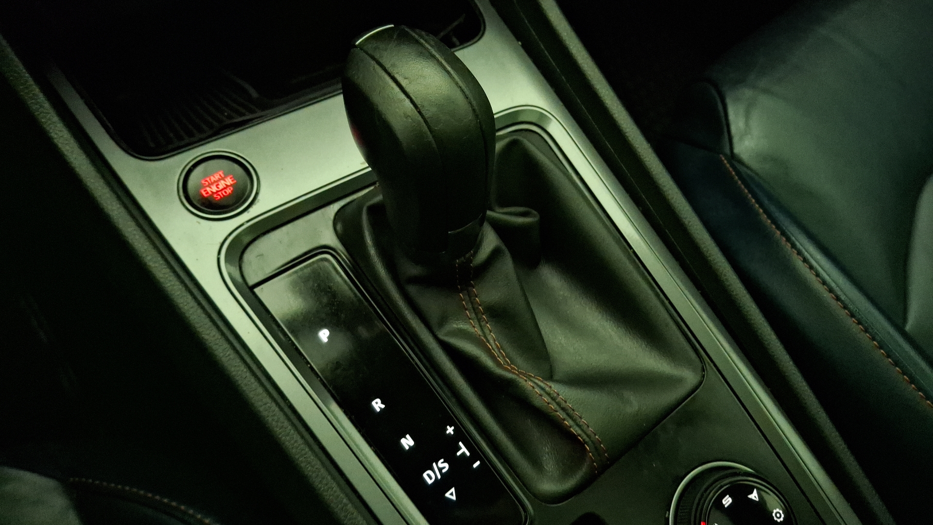 Cupra Ateca — foto 11 de 17