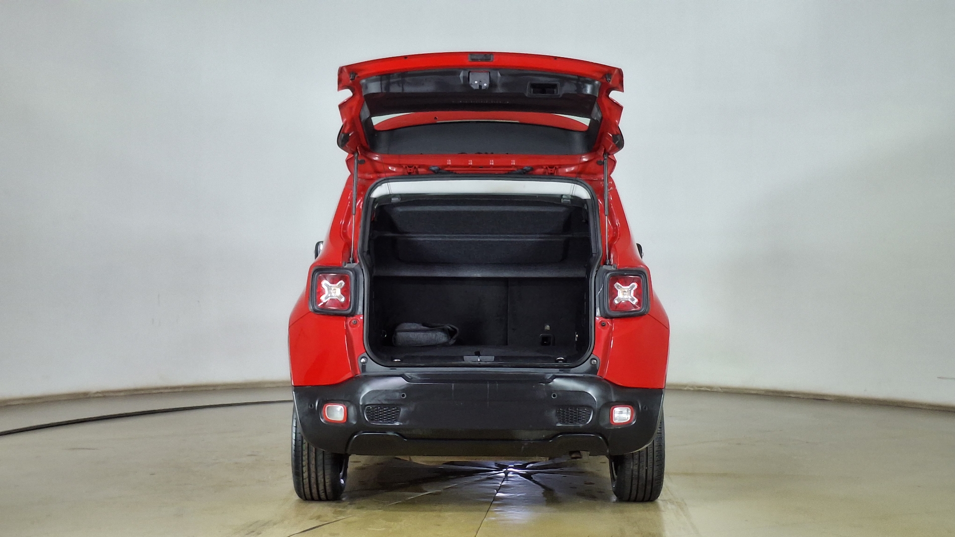 Jeep Renegade — foto 6 de 15