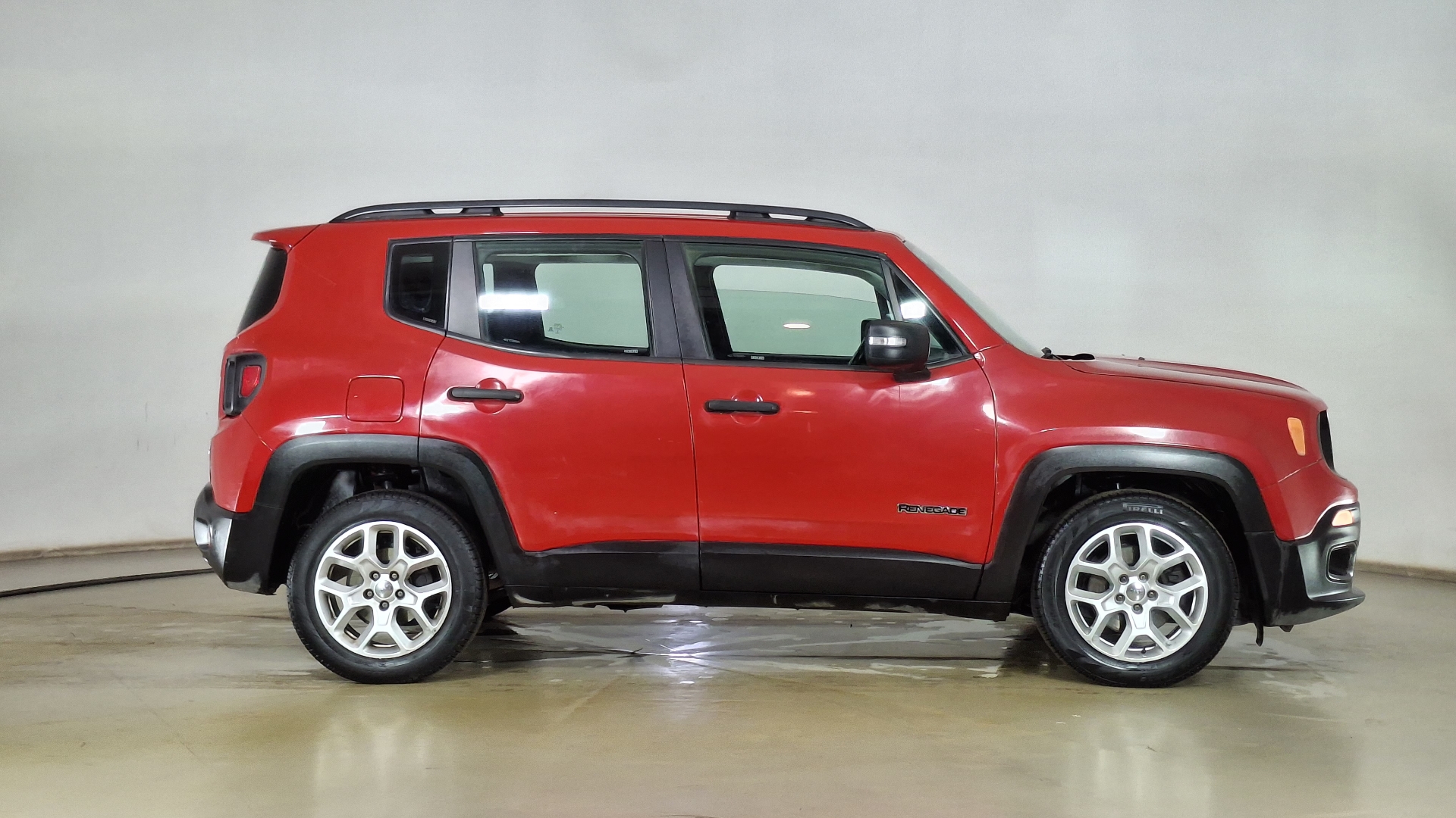 Jeep Renegade — foto 4 de 15