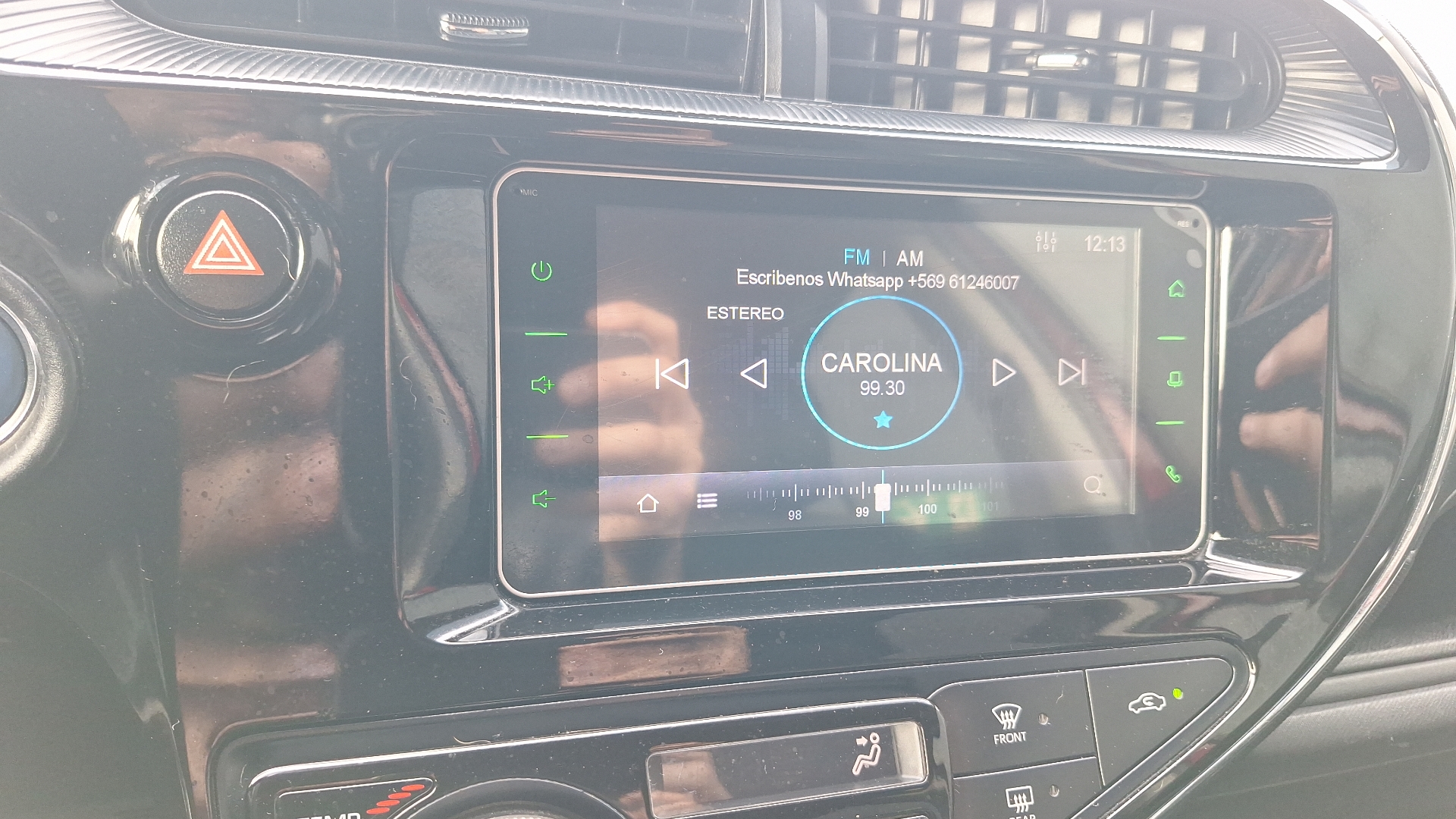 Toyota Prius — foto 10 de 15