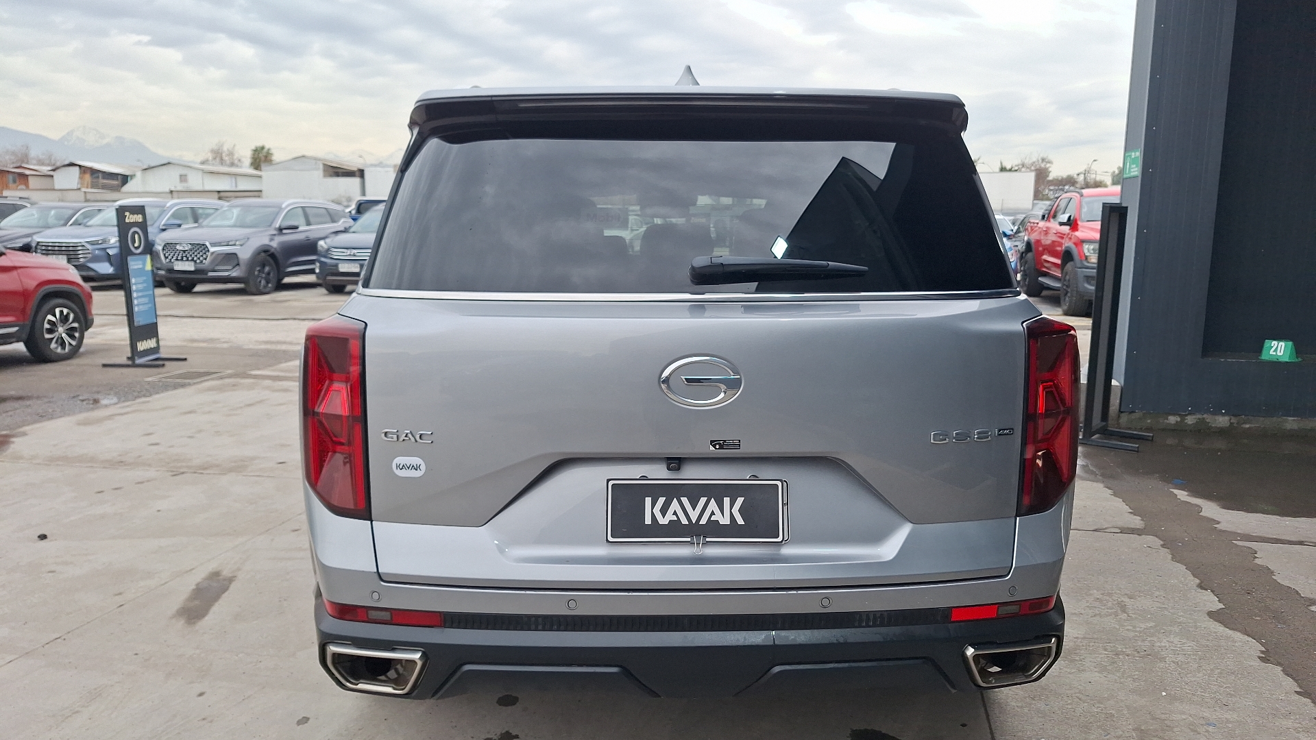 GAC Gs8 — foto 3 de 17