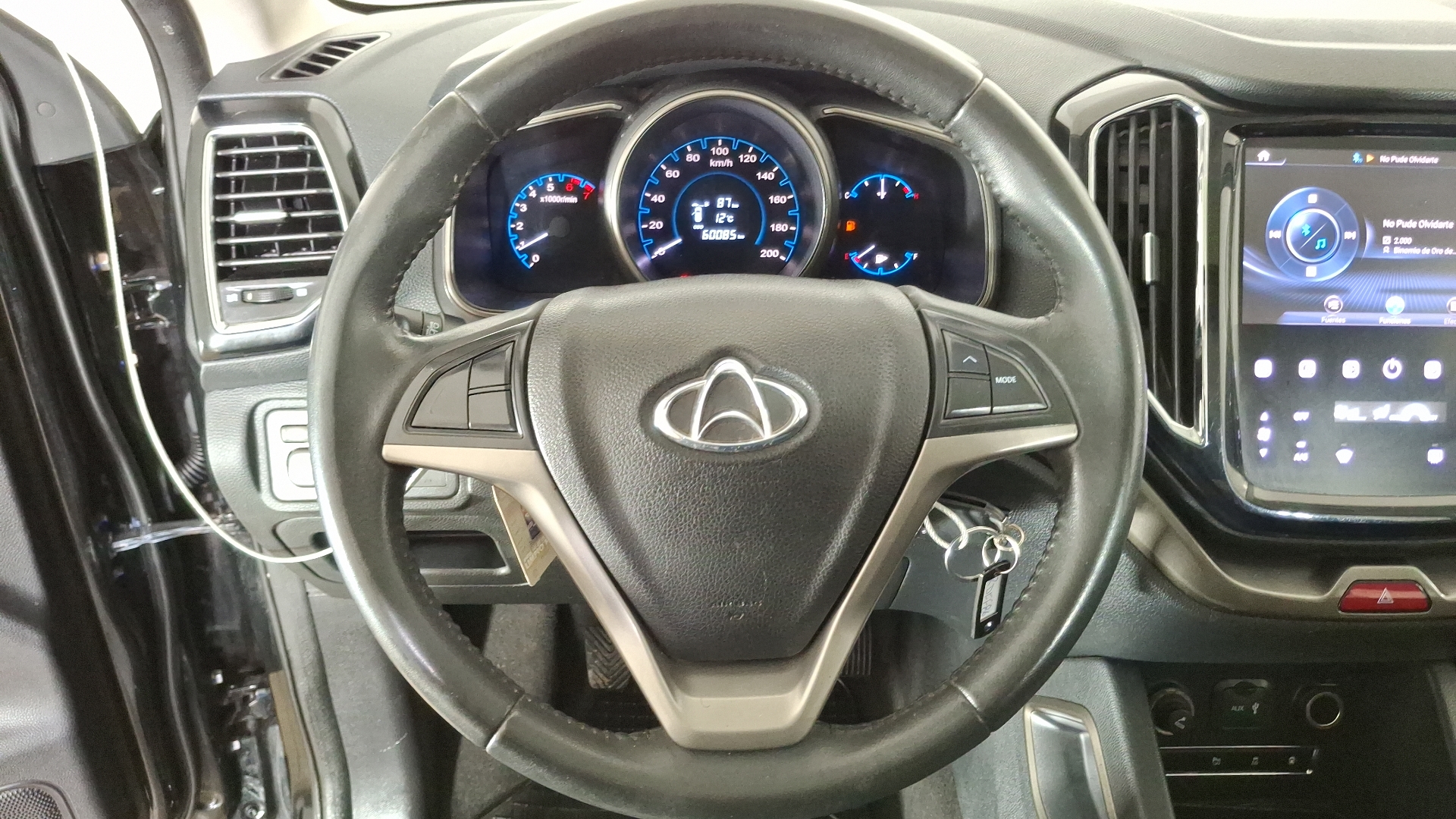 Changan Cx70 — foto 8 de 18