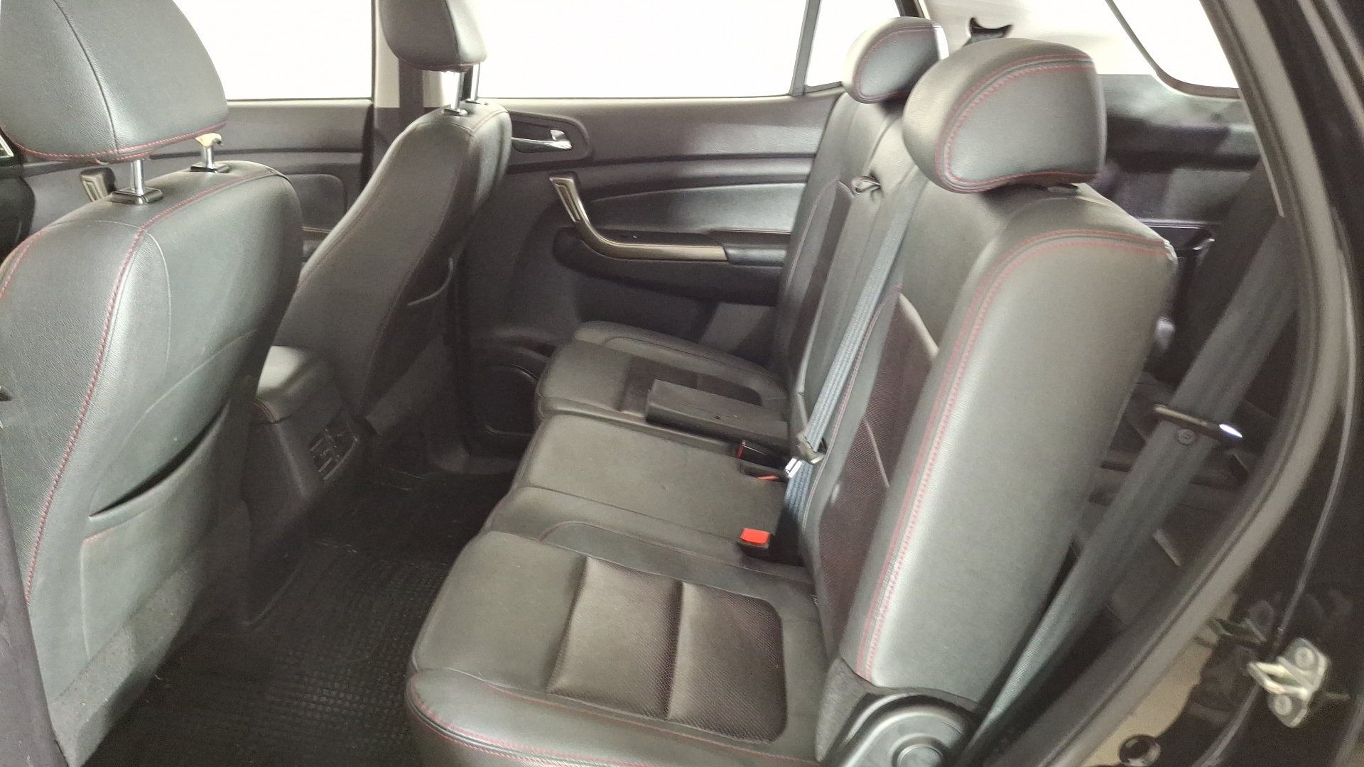 Changan Cx70 — foto 15 de 18