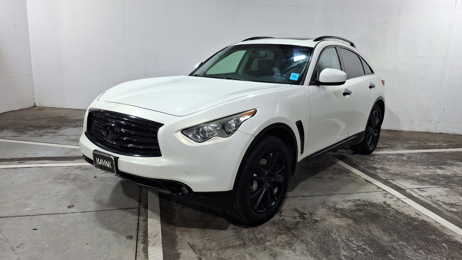 Infiniti QX70 2014