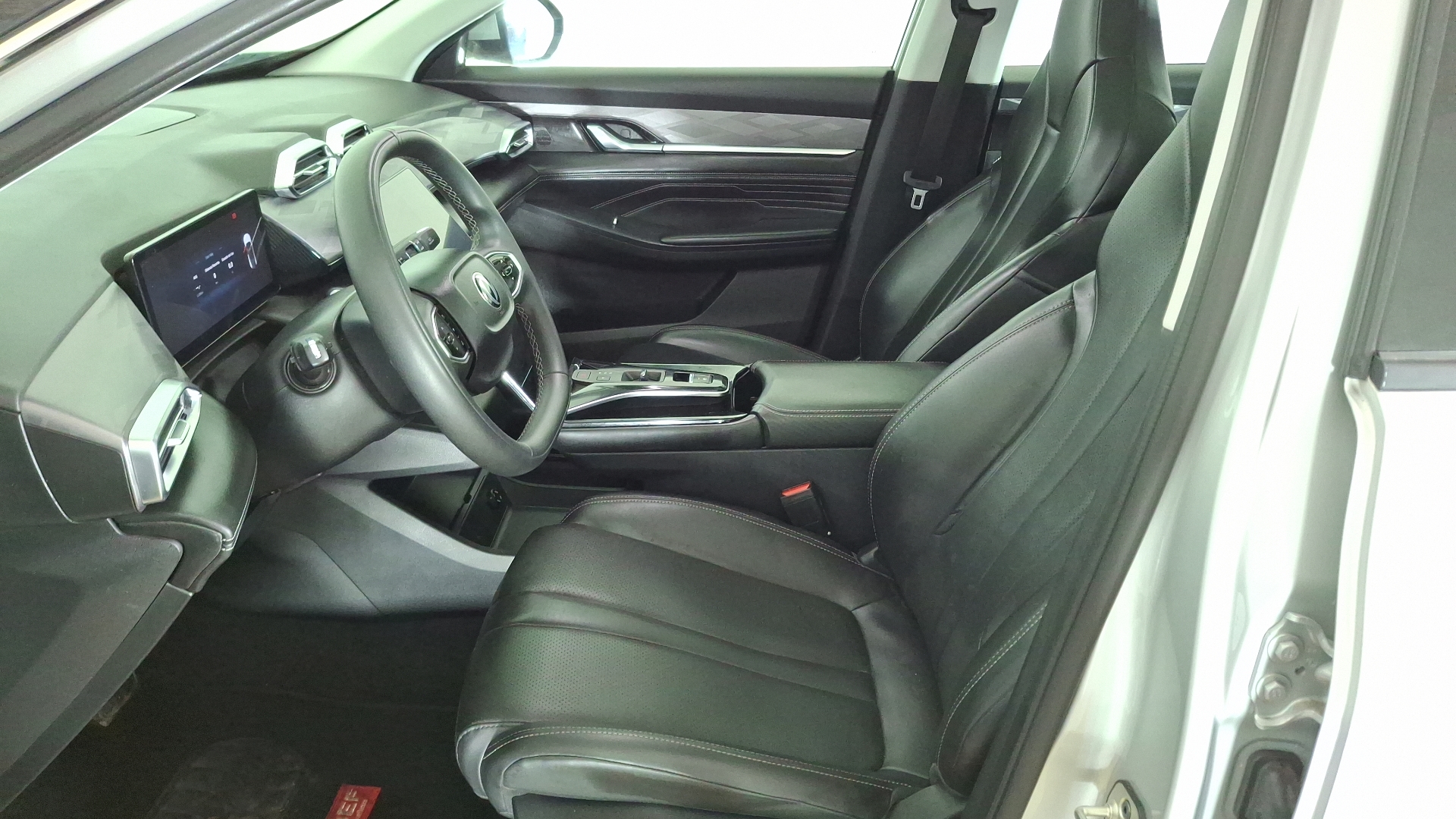 Dongfeng Mage — foto 14 de 17
