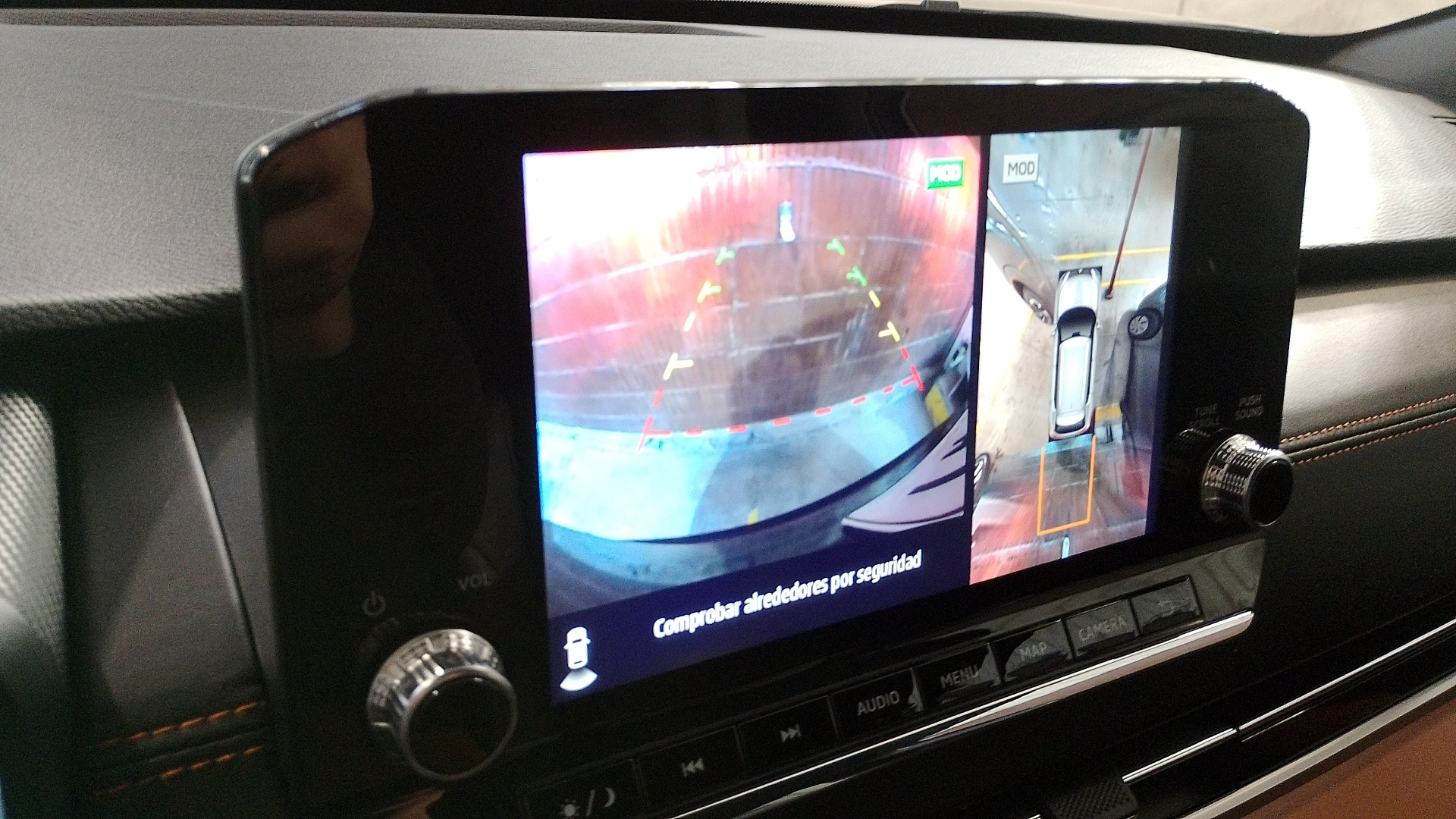 Mitsubishi Outlander — foto 12 de 16
