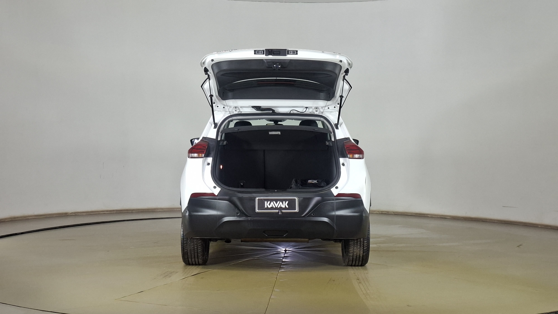 Chevrolet Tracker — foto 6 de 17