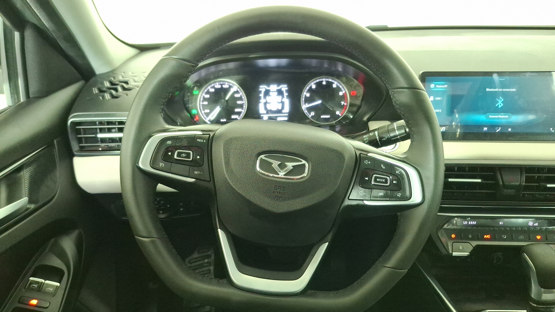 Kaiyi E5 — foto 8 de 17