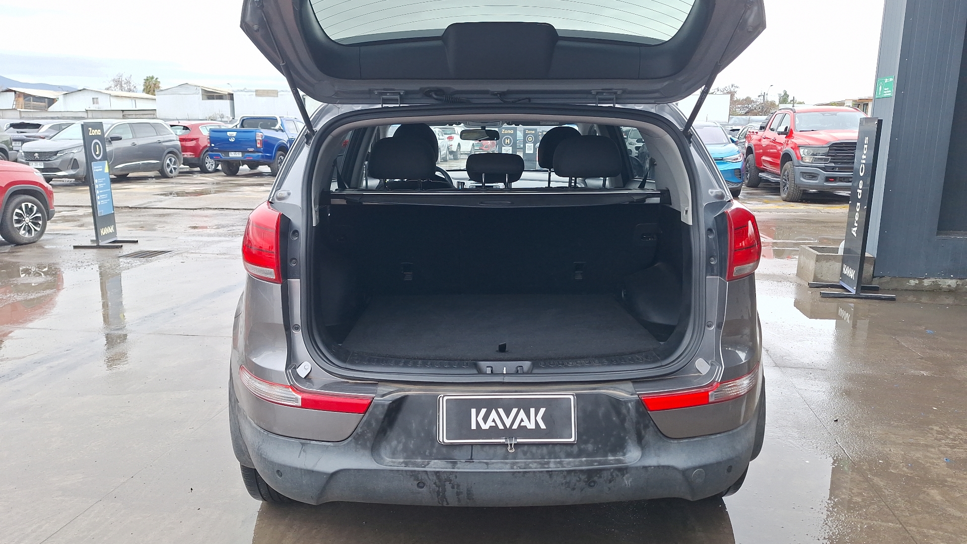 KIA Sportage — foto 4 de 14