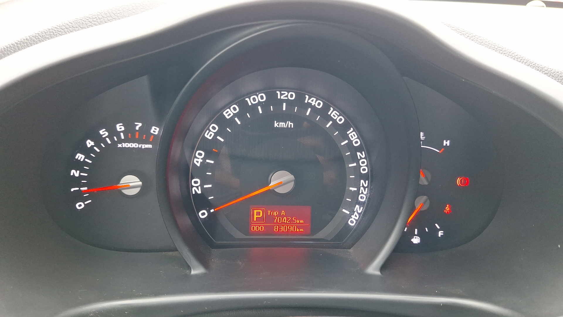 KIA Sportage — foto 9 de 14
