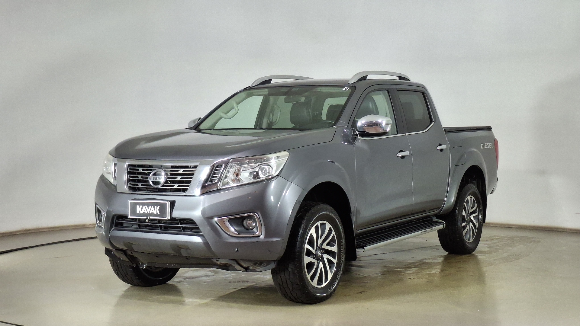 Nissan Np300