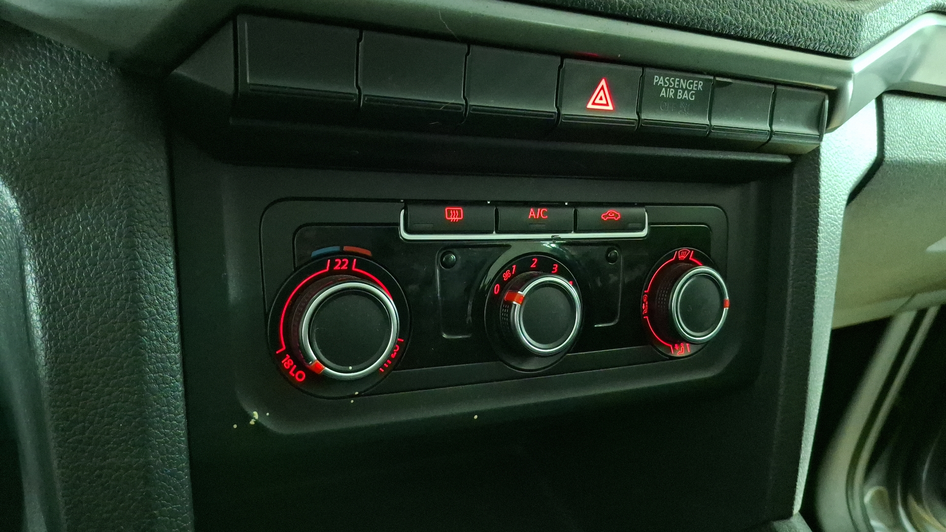 Volkswagen Amarok — foto 14 de 15