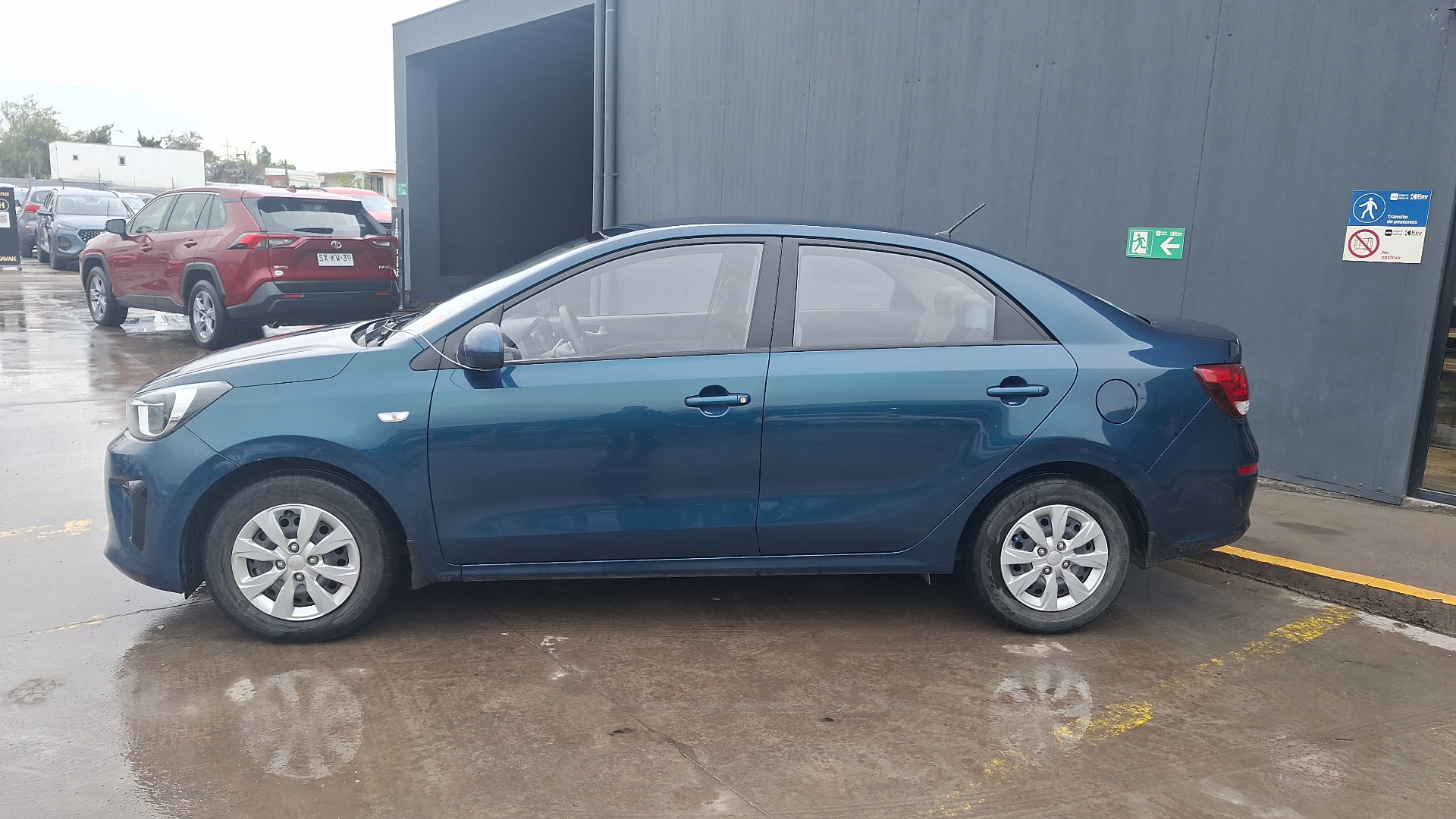 KIA Soluto — foto 2 de 15