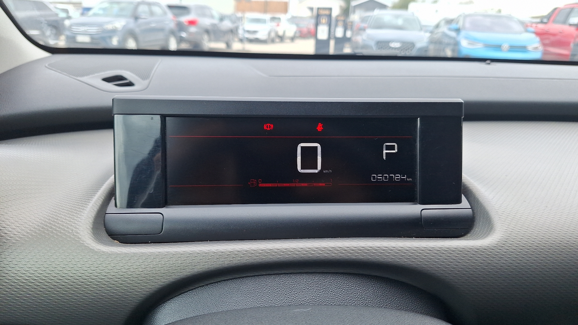 Citroën C4 Cactus — foto 9 de 15