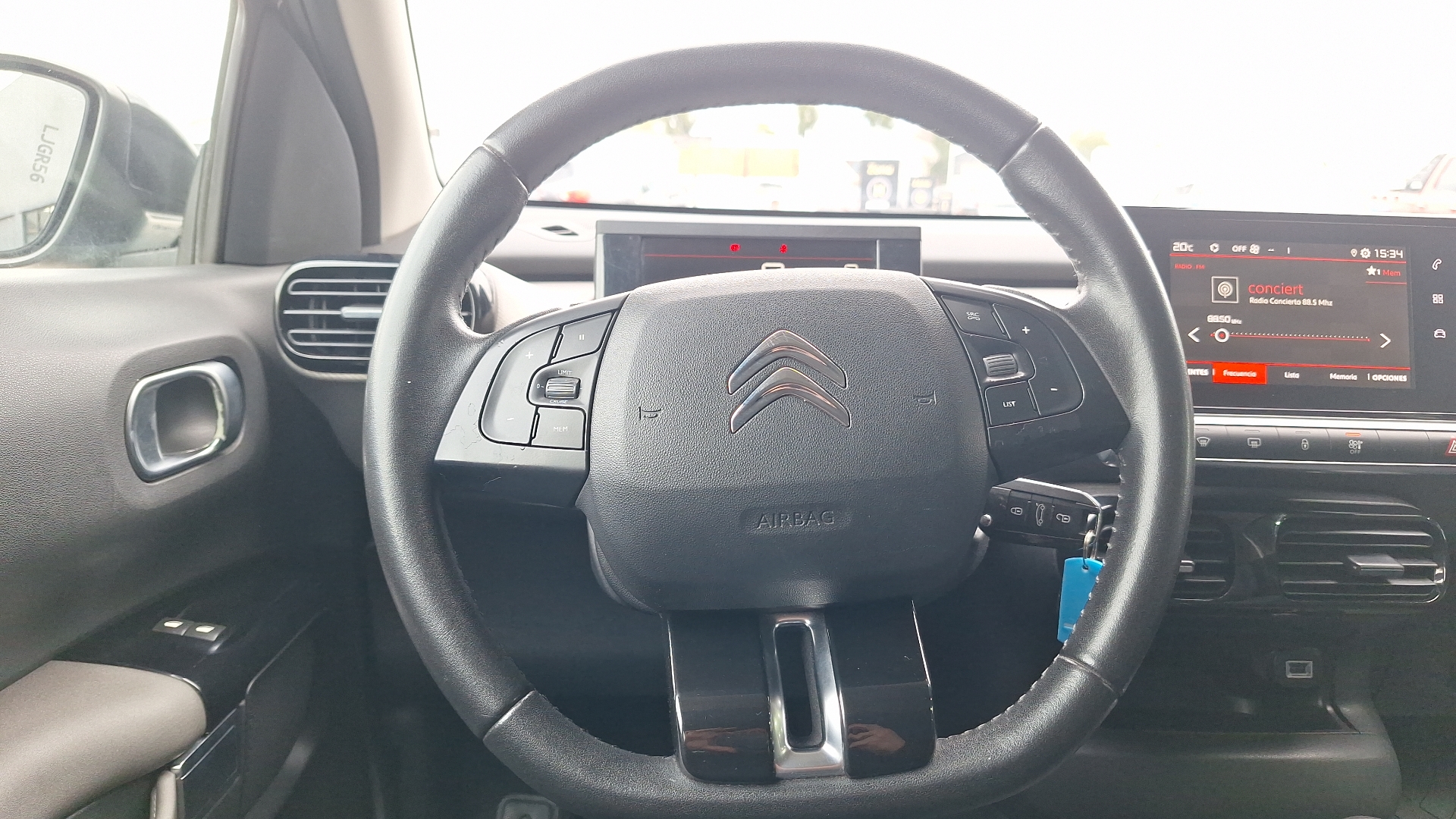 Citroën C4 Cactus — foto 8 de 15