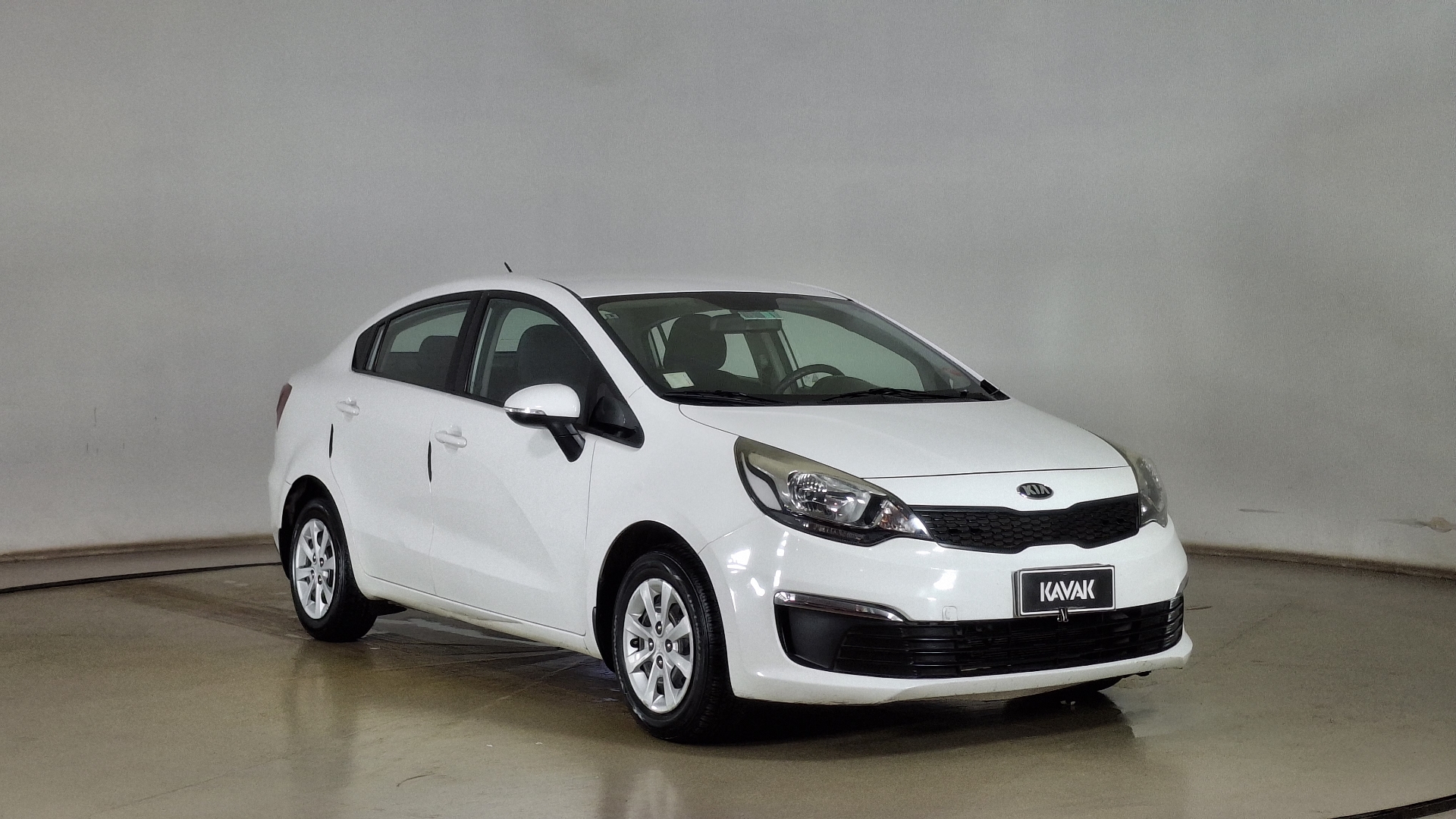 KIA Rio4 — foto 3 de 15