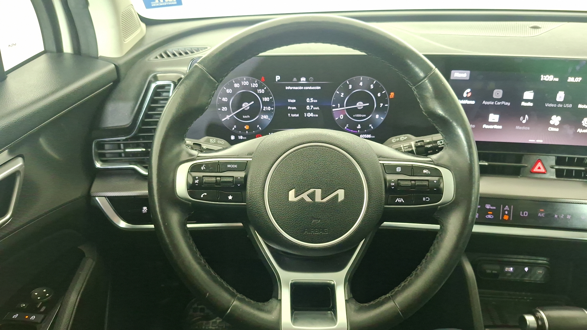 KIA Sportage — foto 8 de 16