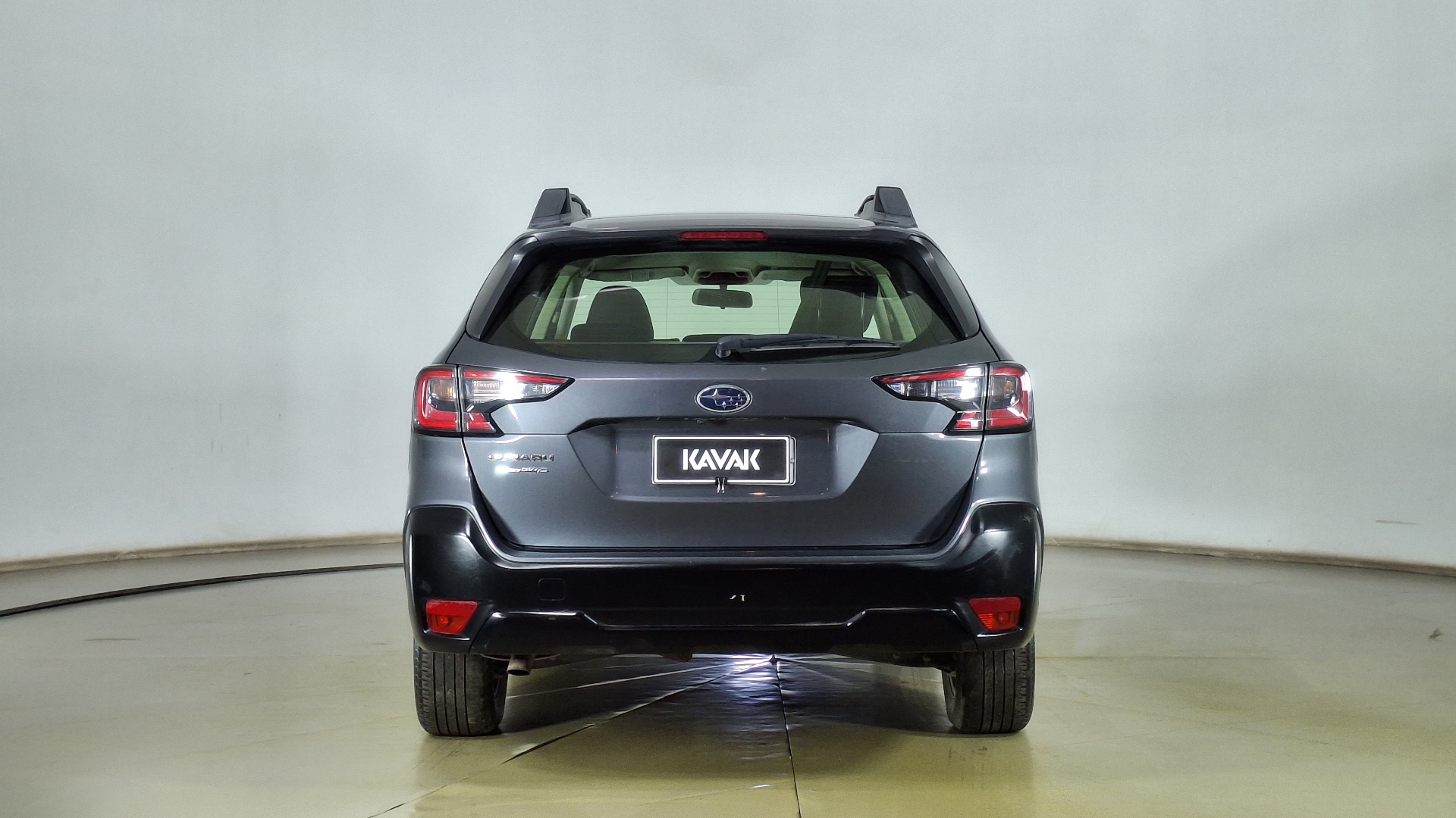 Subaru Outback — foto 5 de 16