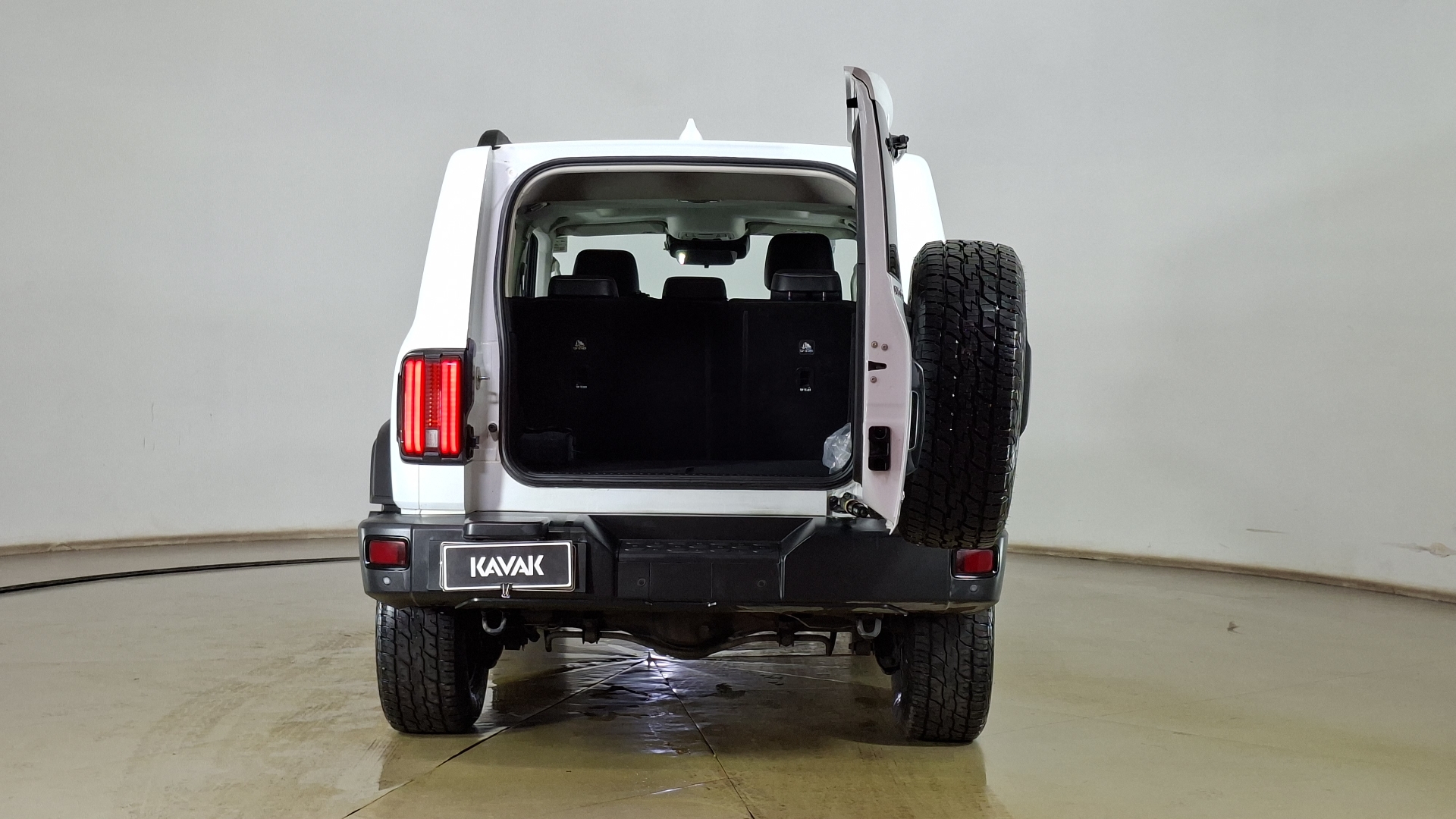 Great Wall Tank 300 — foto 6 de 17