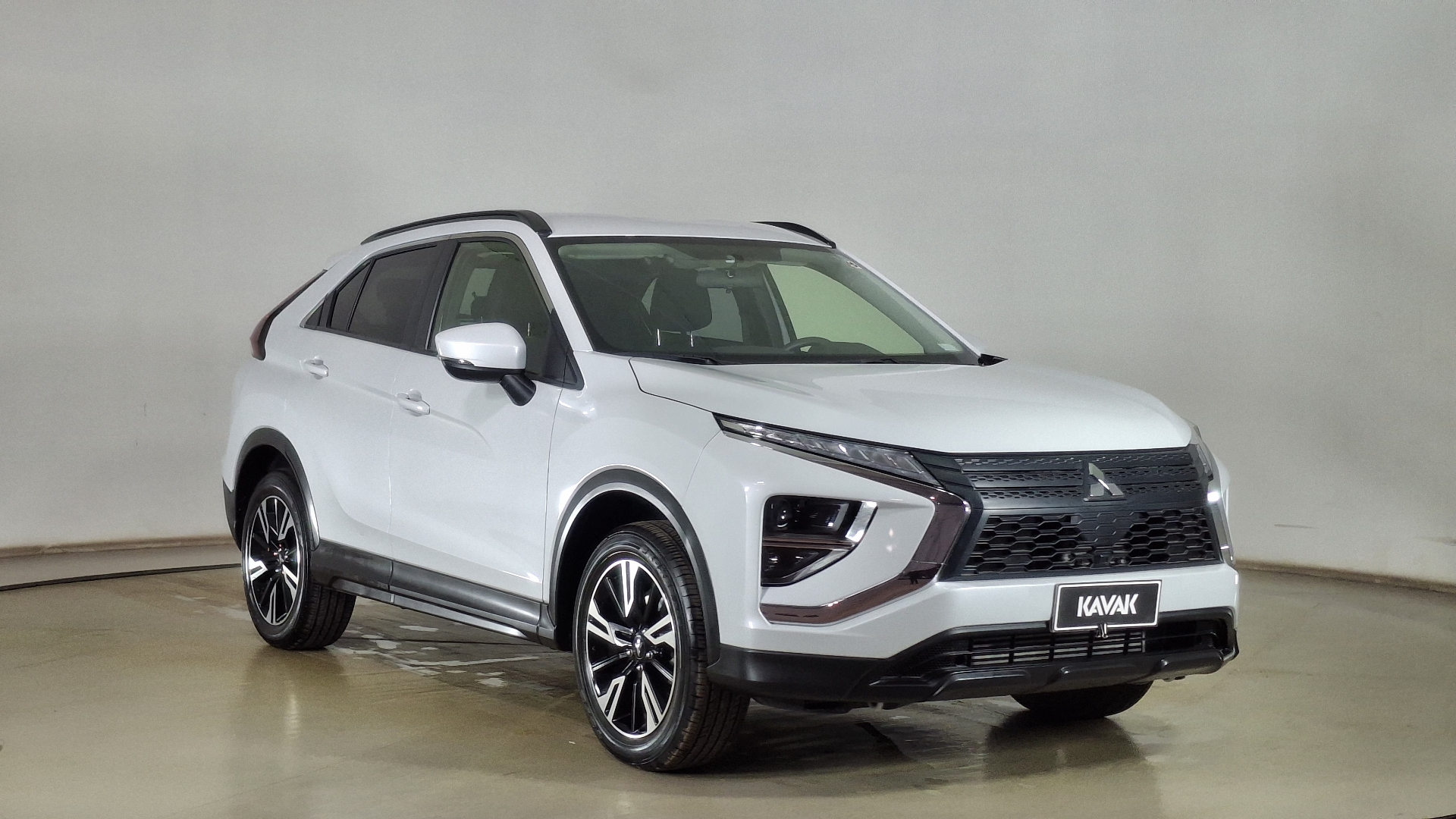 Mitsubishi Eclipse Cross — foto 3 de 16