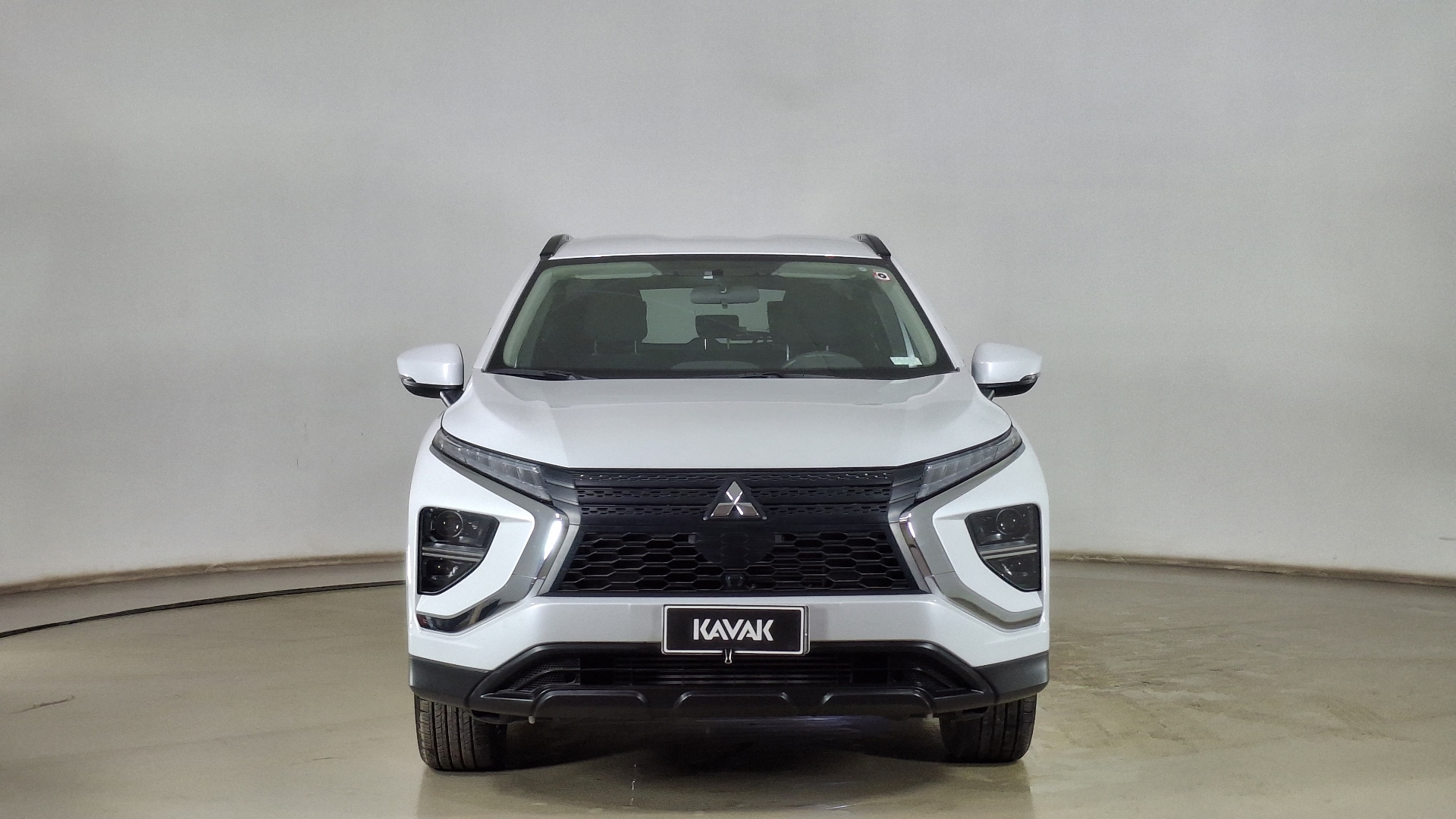 Mitsubishi Eclipse Cross — foto 2 de 16