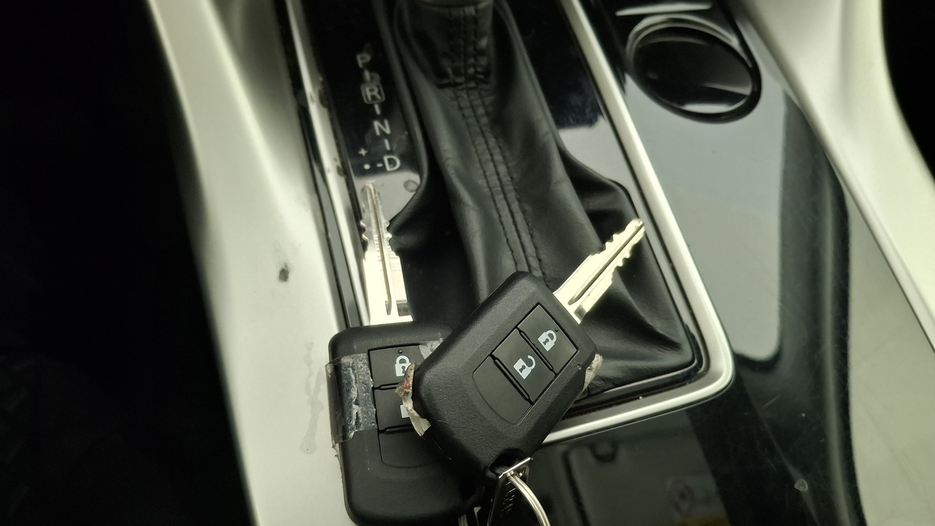 Mitsubishi Eclipse Cross — foto 16 de 16