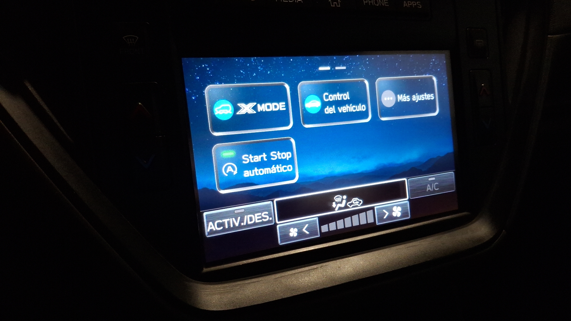 Subaru Crosstrek — foto 15 de 16