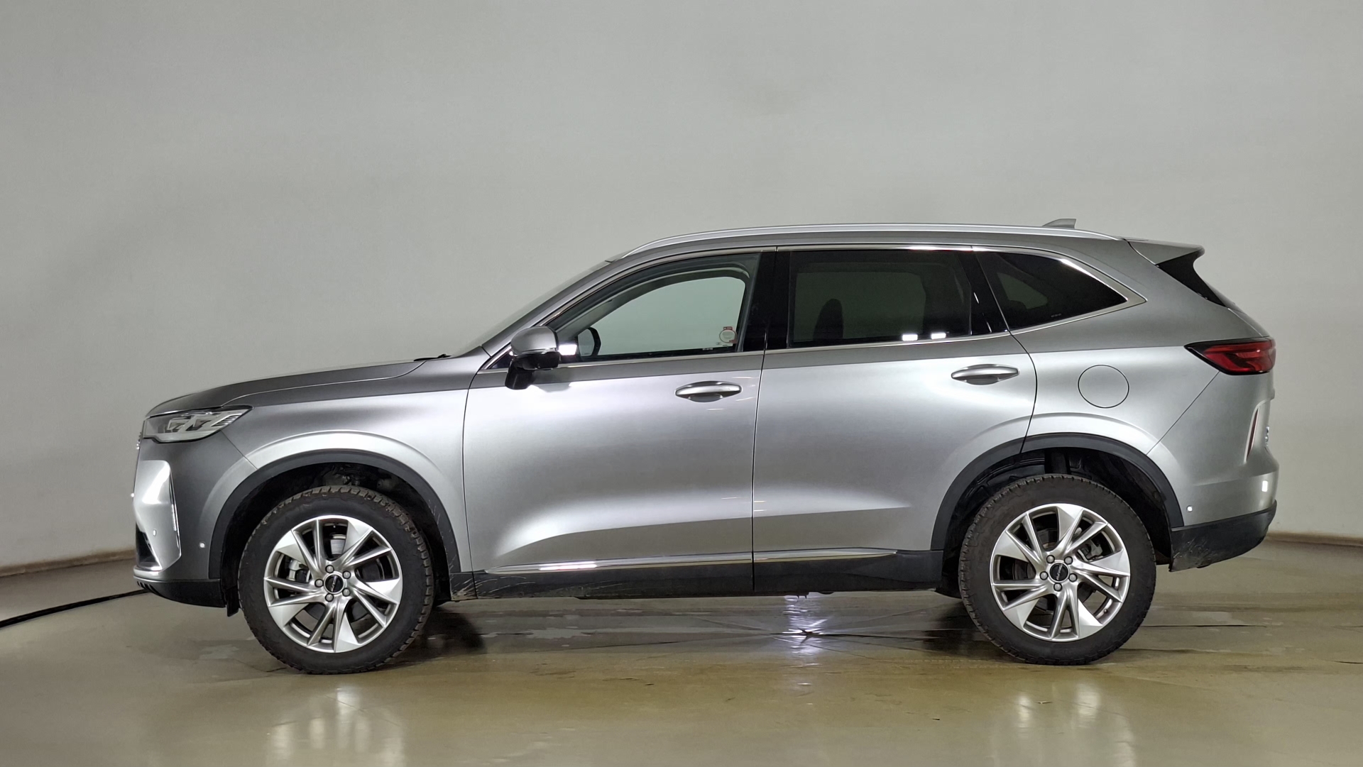 Haval H6 — foto 7 de 18