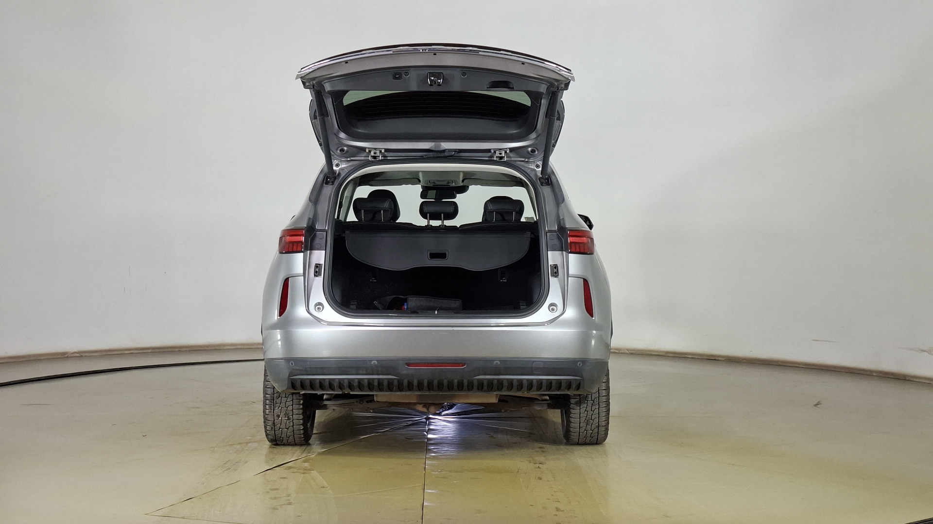Haval H6 — foto 6 de 18