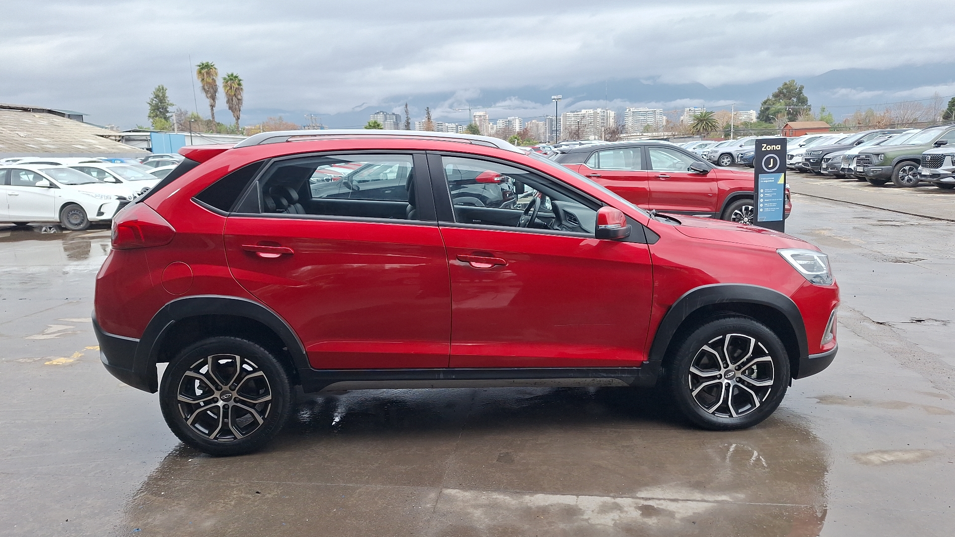 Chery Tiggo 2 — foto 5 de 15