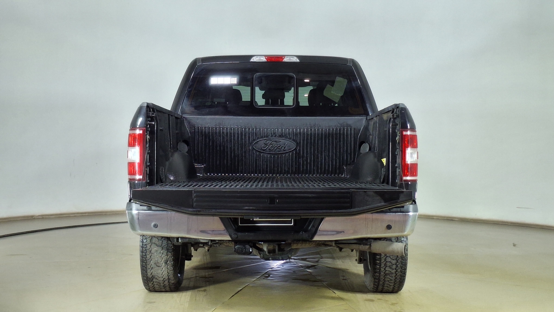 Ford F-150 — foto 6 de 16