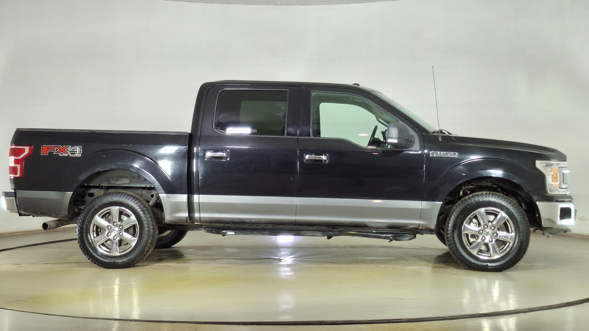 Ford F-150 — foto 4 de 16