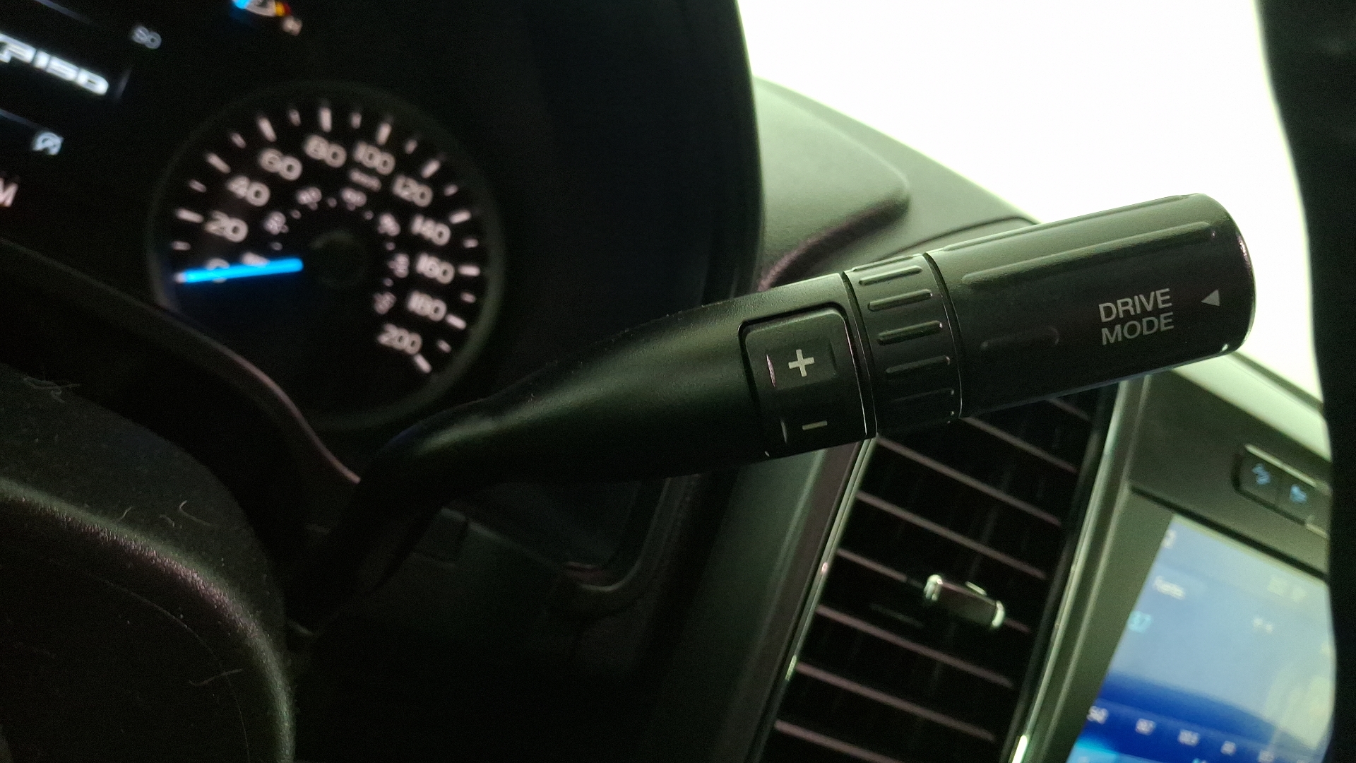 Ford F-150 — foto 11 de 16
