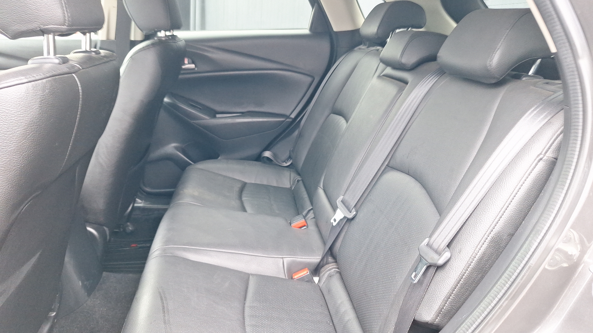 Mazda CX-3 — foto 13 de 15