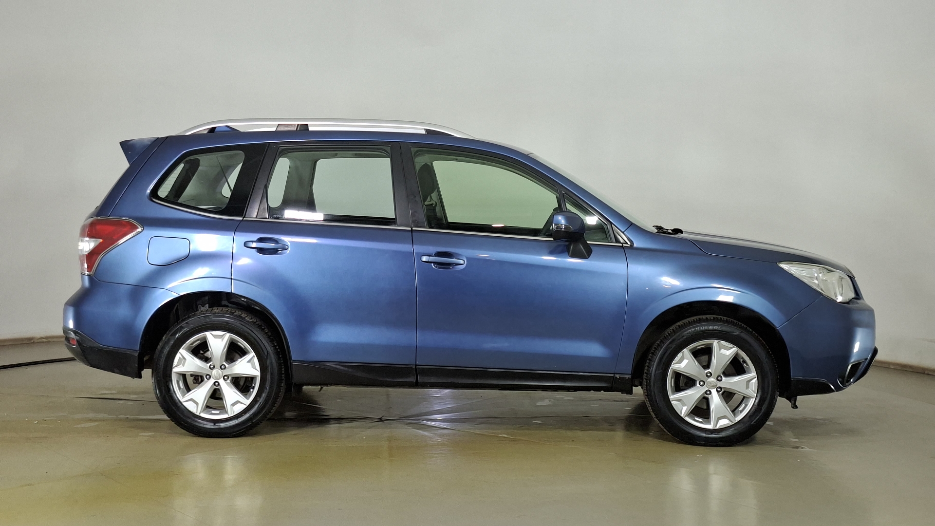 Subaru Forester — foto 4 de 15