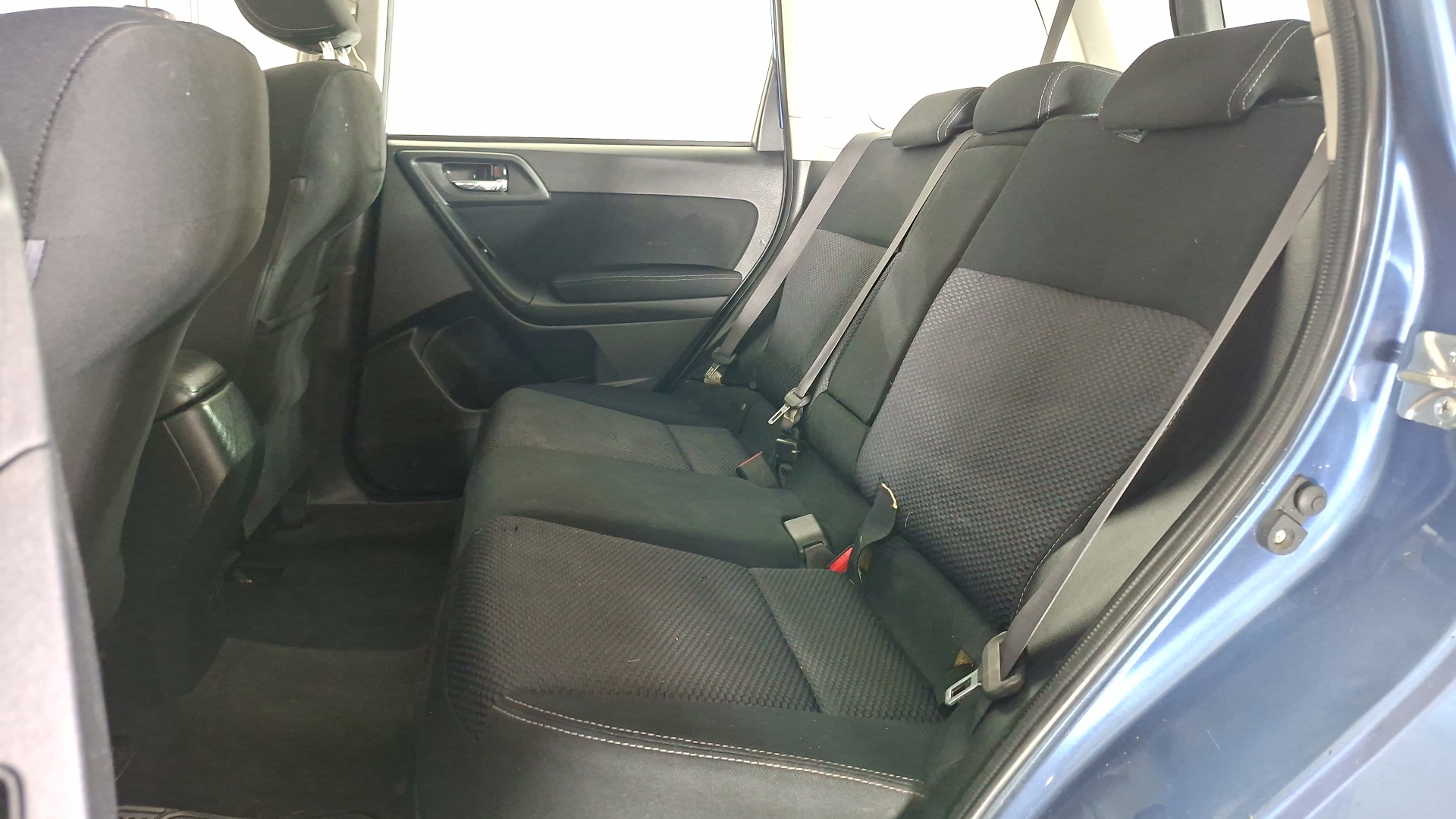 Subaru Forester — foto 14 de 15