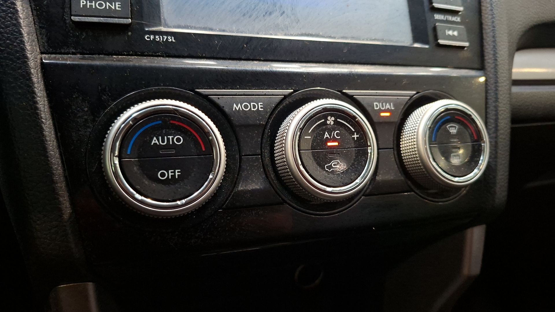 Subaru Forester — foto 15 de 15