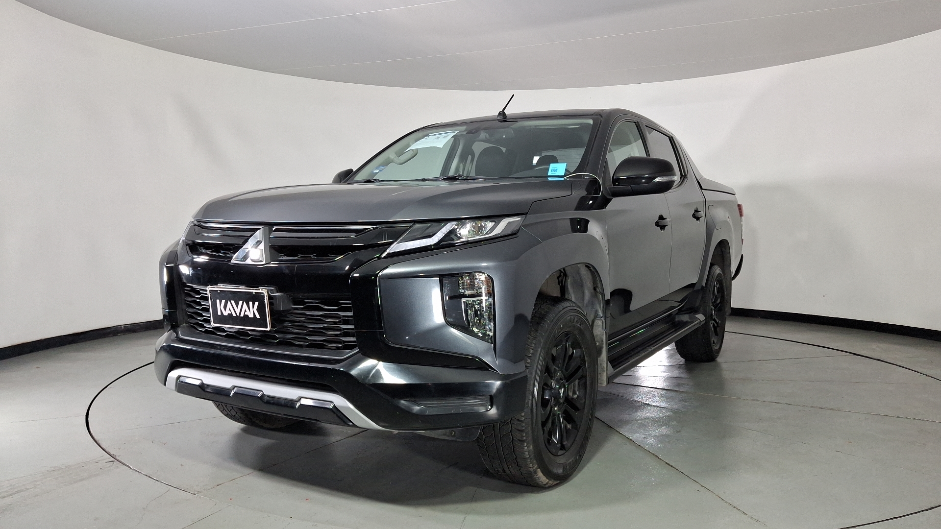 Mitsubishi L200 2023