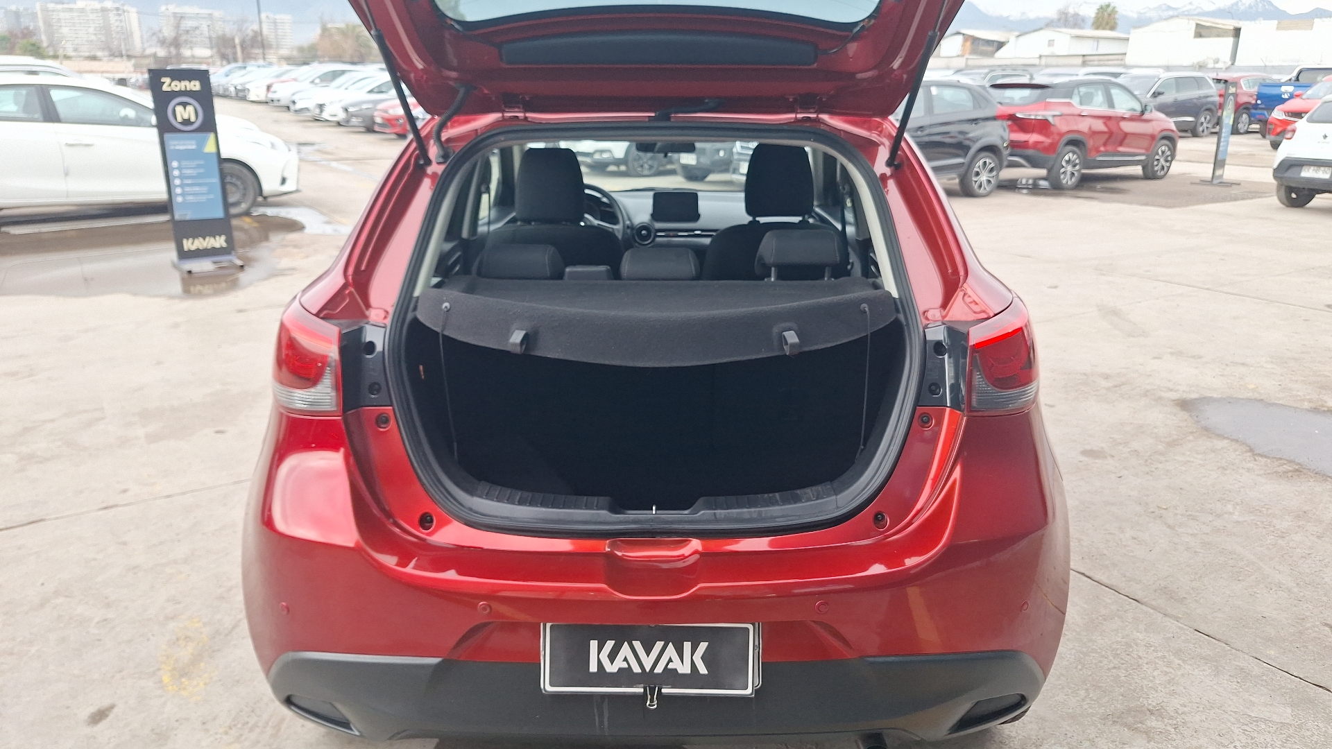 Mazda 2 — foto 4 de 15