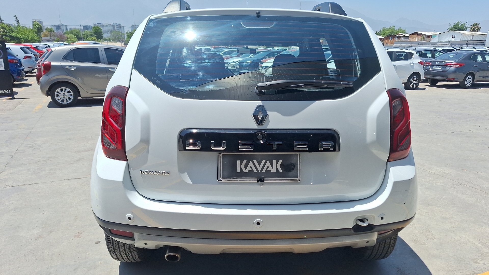 Renault Duster — foto 3 de 14