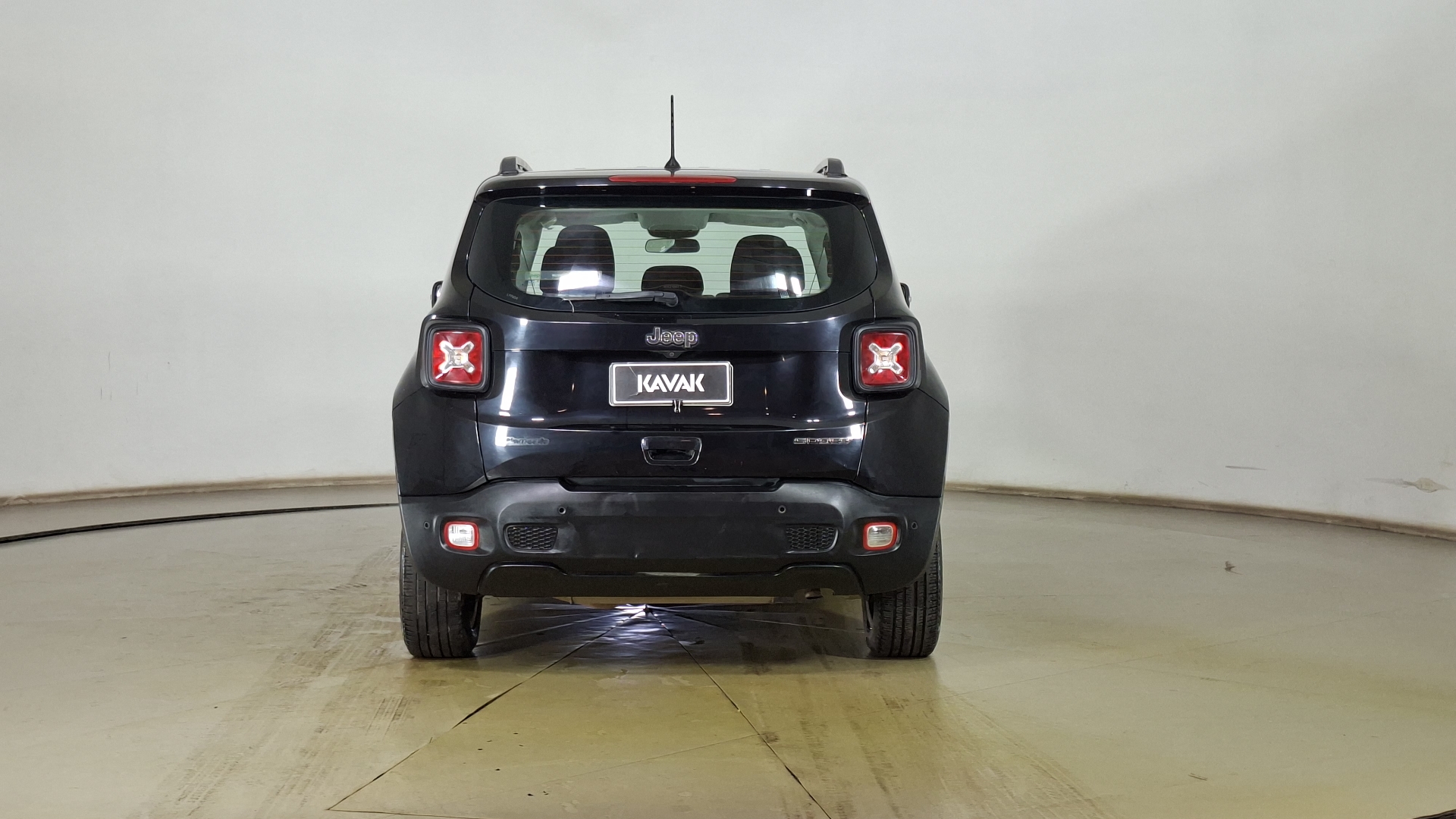 Jeep Renegade — foto 5 de 16