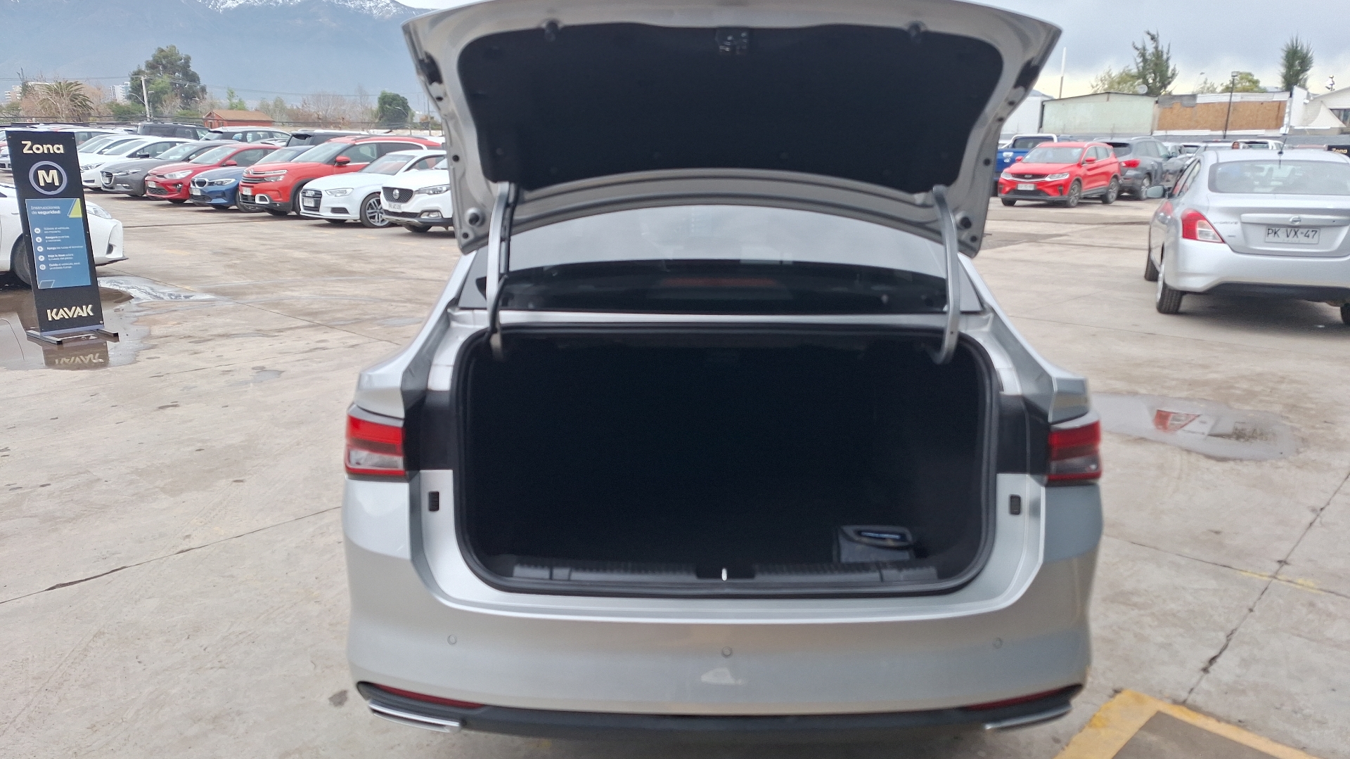 Chevrolet Sail — foto 4 de 15