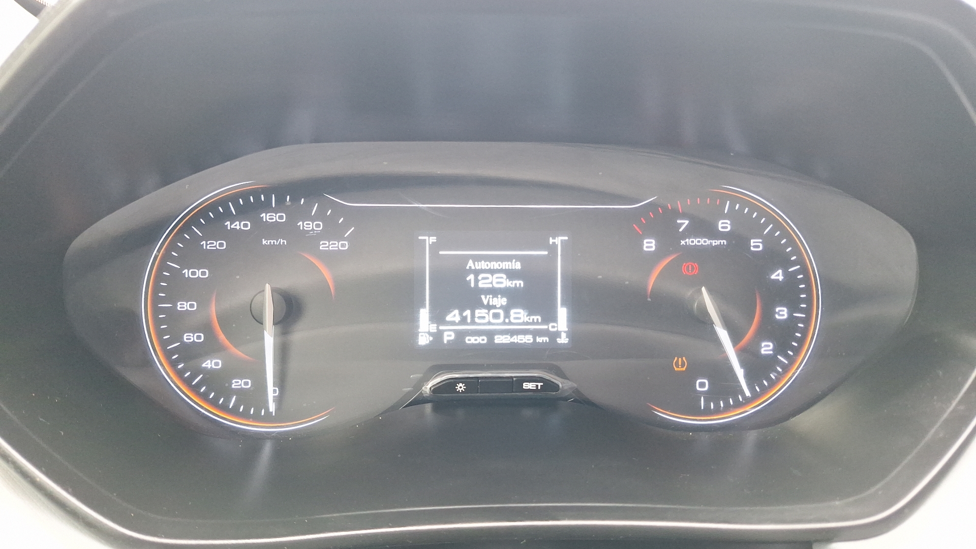 Chevrolet Sail — foto 9 de 15