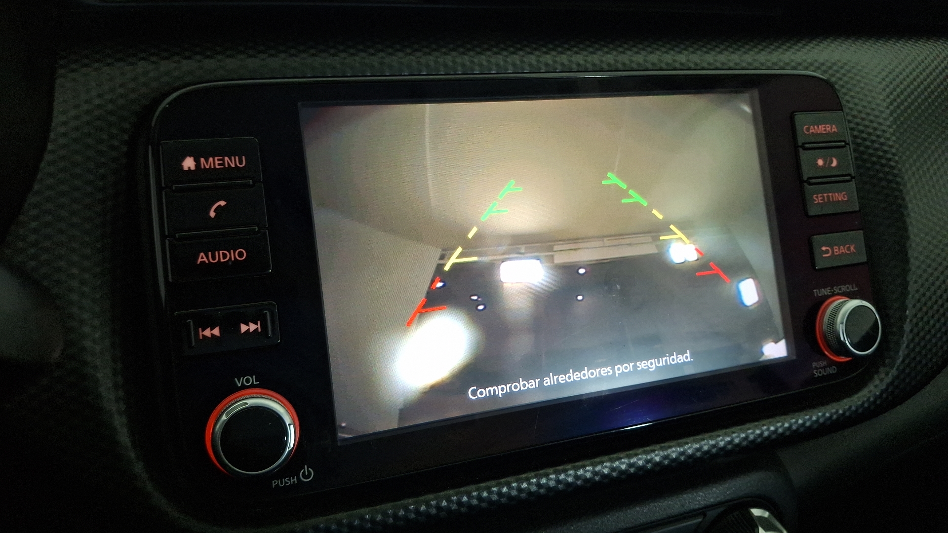 Nissan Kicks — foto 12 de 16
