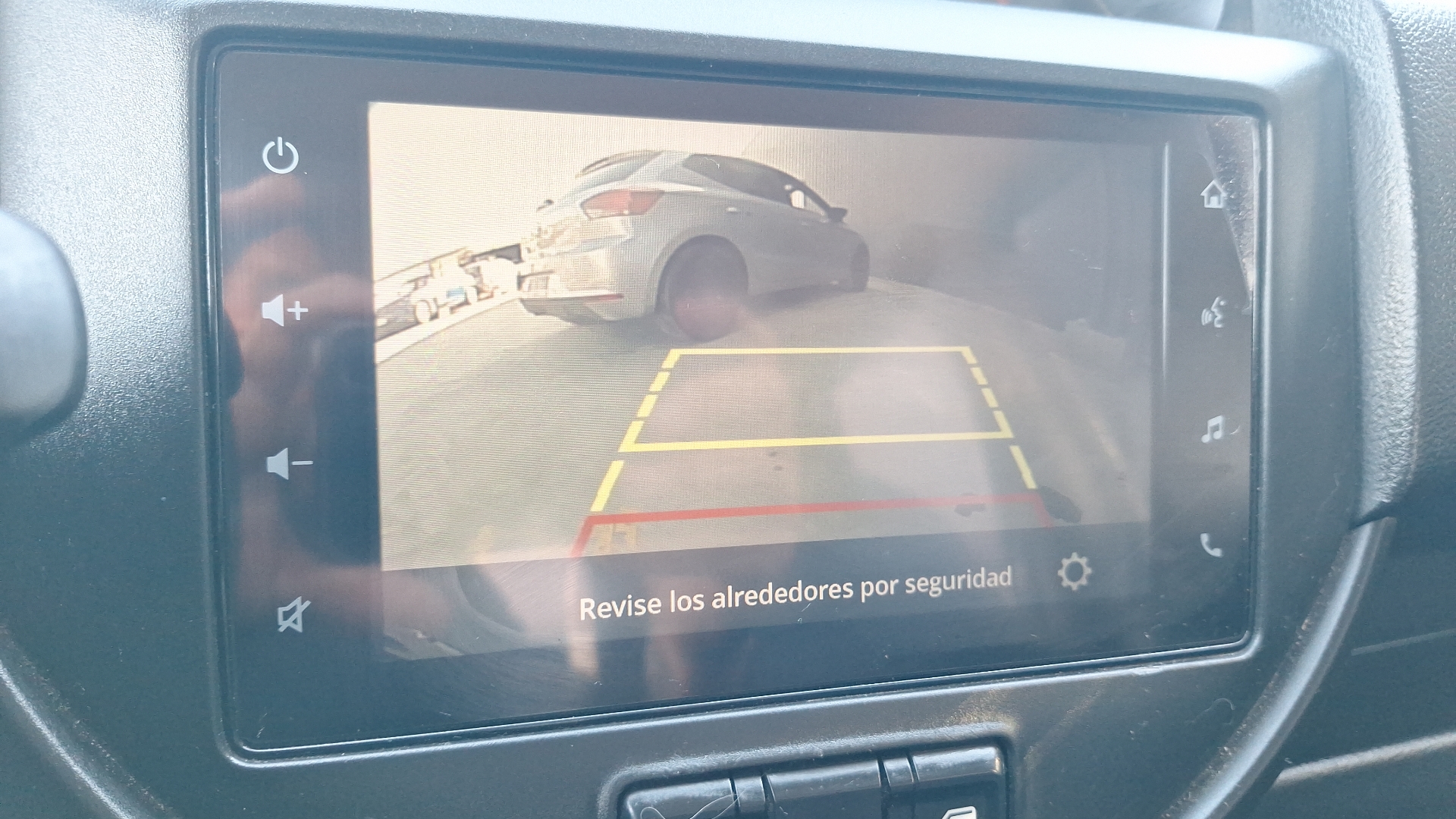 Suzuki S-Presso — foto 12 de 15