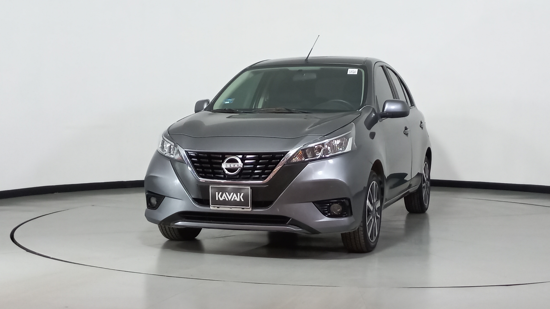 Nissan March 2022