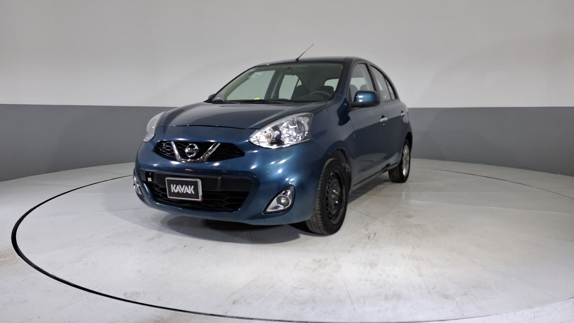 Nissan March 2017