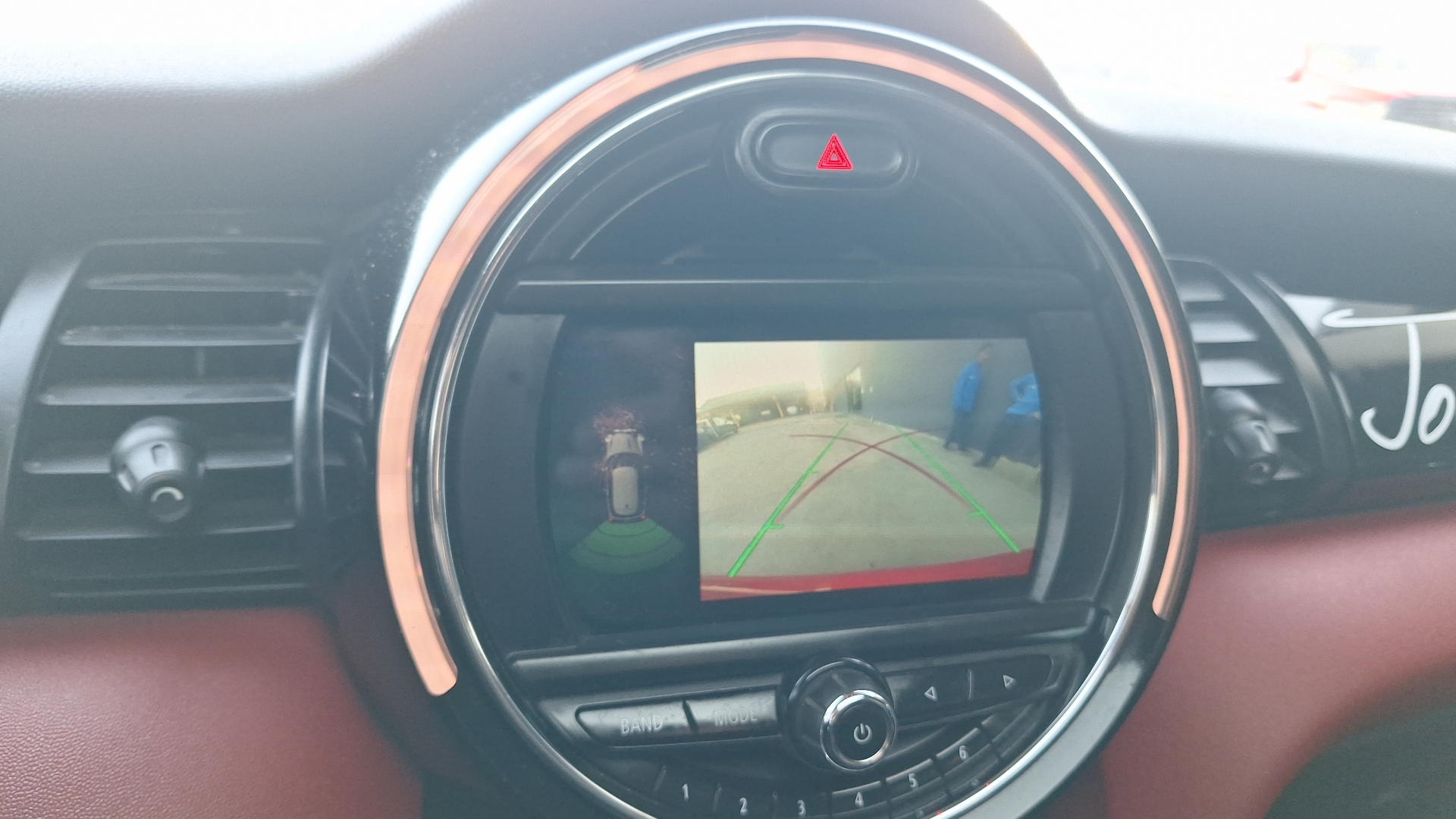 MINI Cooper — foto 12 de 16